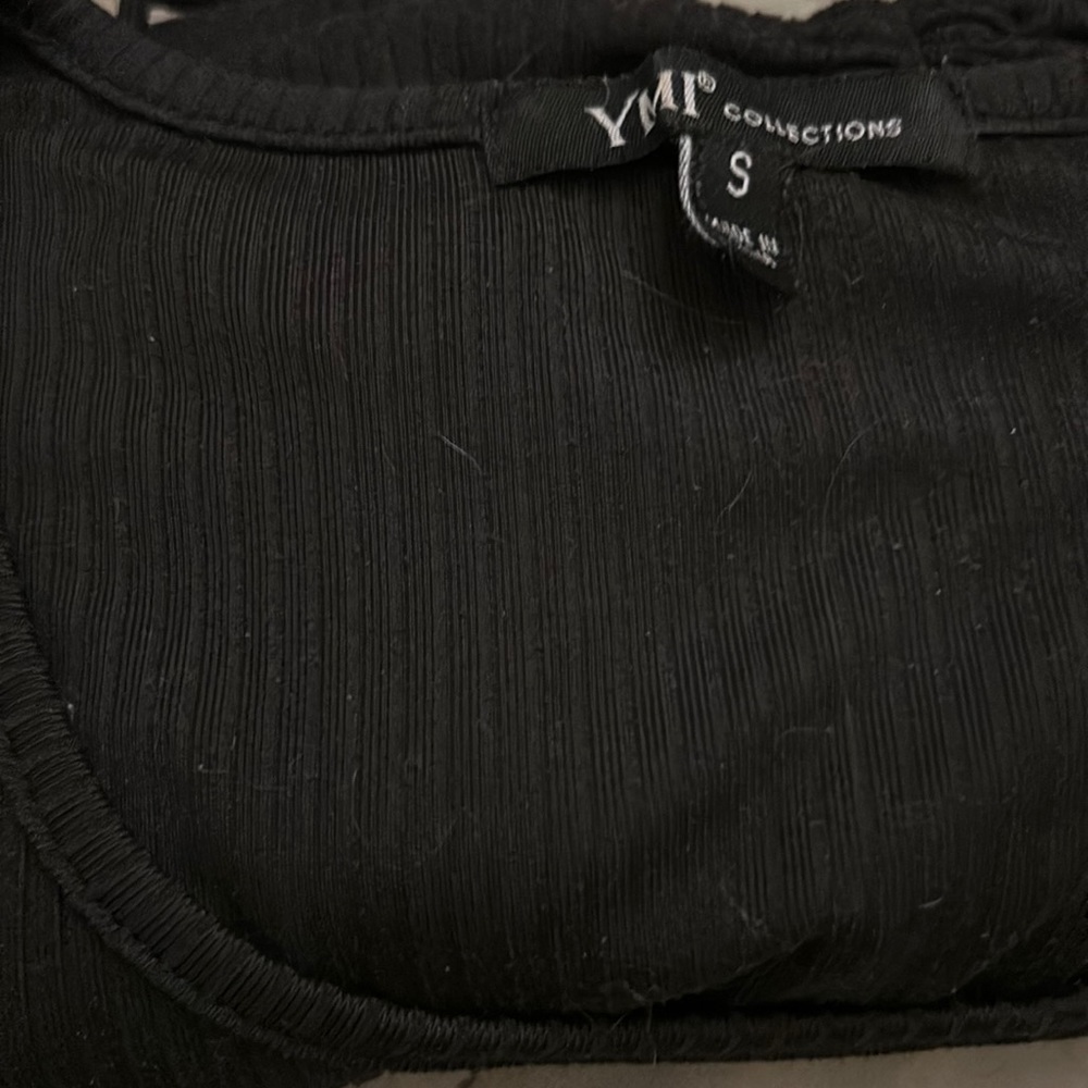 Crop top size small from ymi